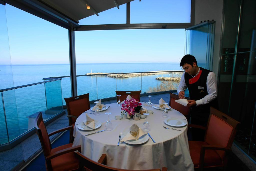 Sky Tower Hotel Akcakoca Convention & Spa Center Exterior photo